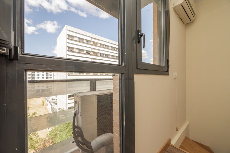 Casement Window Setup